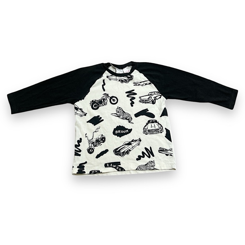 ZARA Baby || Black and White Graphic Long-Sleeve Shirt size 3-4 years